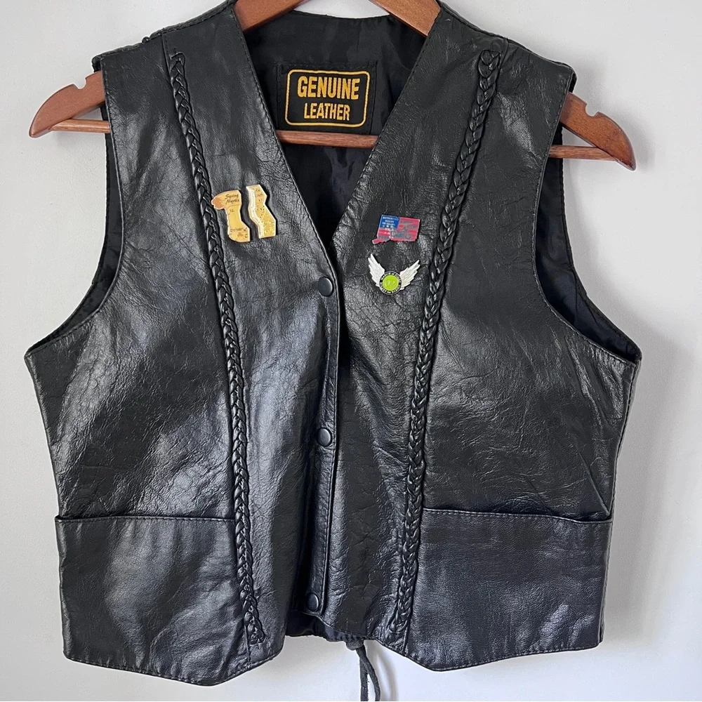 Biker Leather Vest Braid Pins Button Womens Size Medium